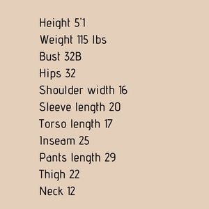 Model's size @subtlegoods757